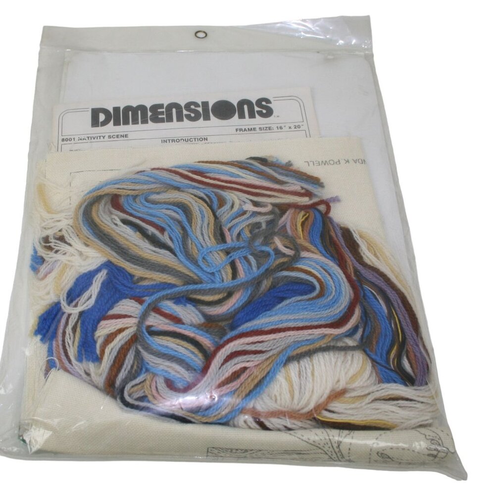 Vintage Dimensions Crewel Kit Nativity Scene 8001 Sealed - Picture 3 of 4